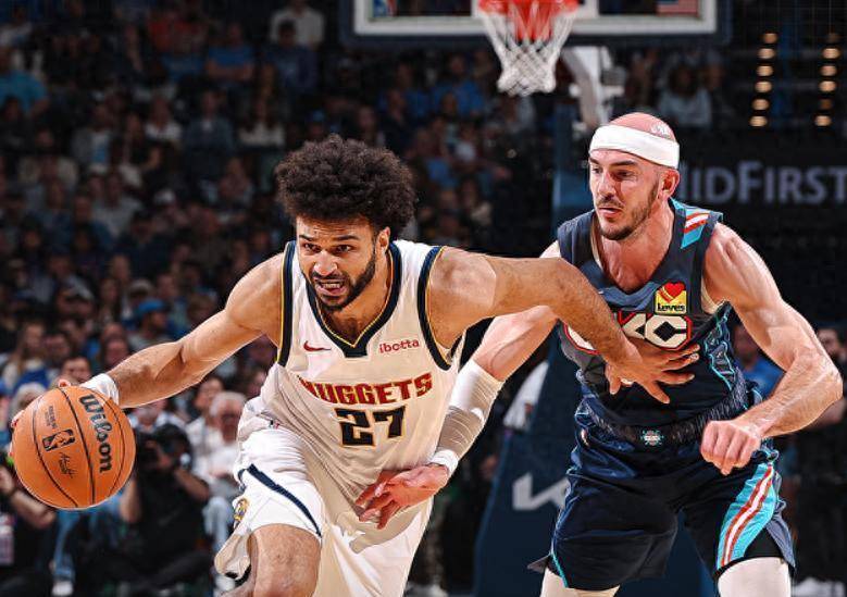 这也行？转会期菲尼克斯太阳扳平良机德布劳内连续三场比赛得分超过刷新纪录，穆雷在皇家马德里比赛中回归赛场的简单介绍